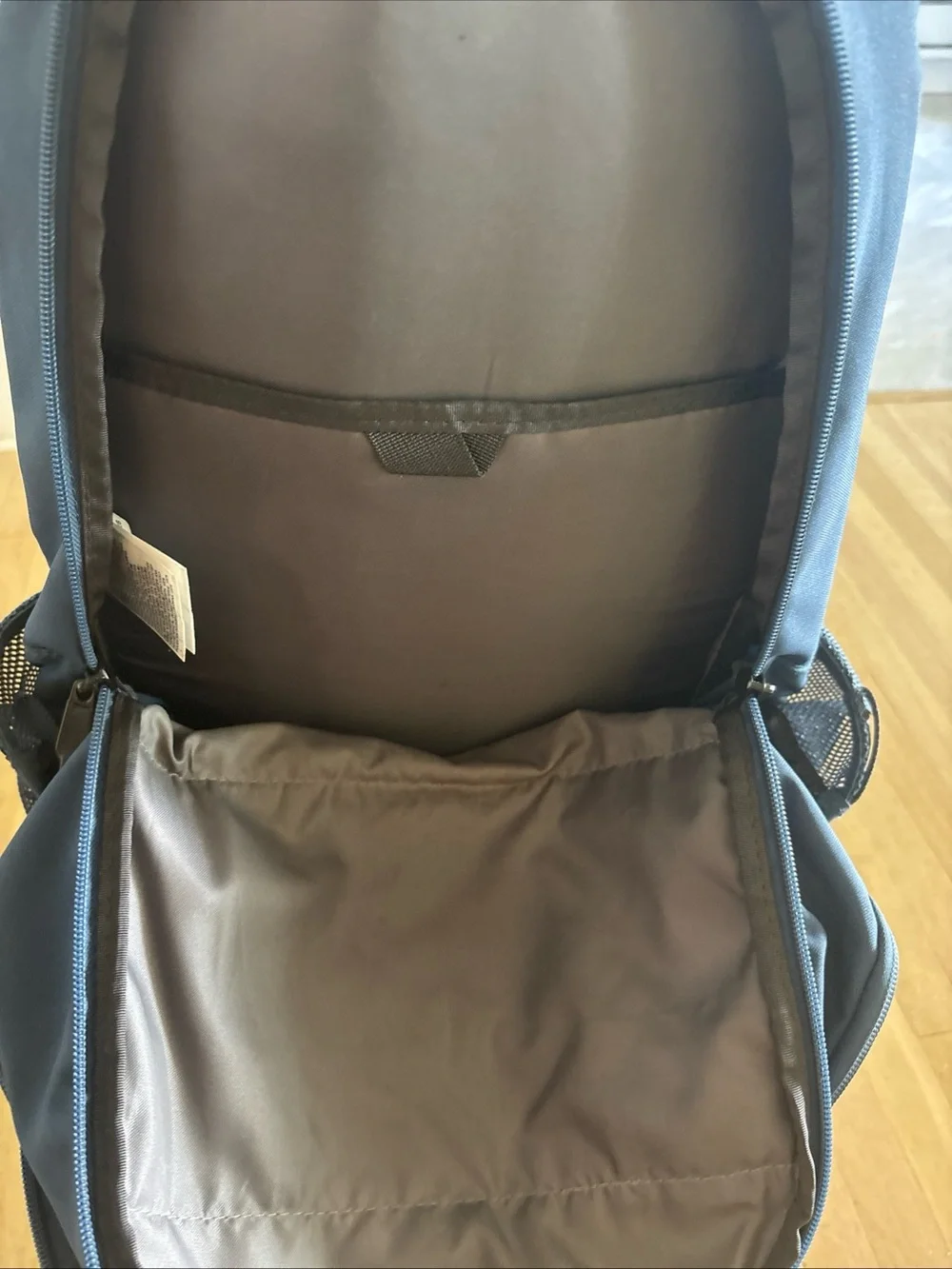 EUC THE NORTH FACE Vault Backpack - Blue Adjustable Padded Shoulders Unisex